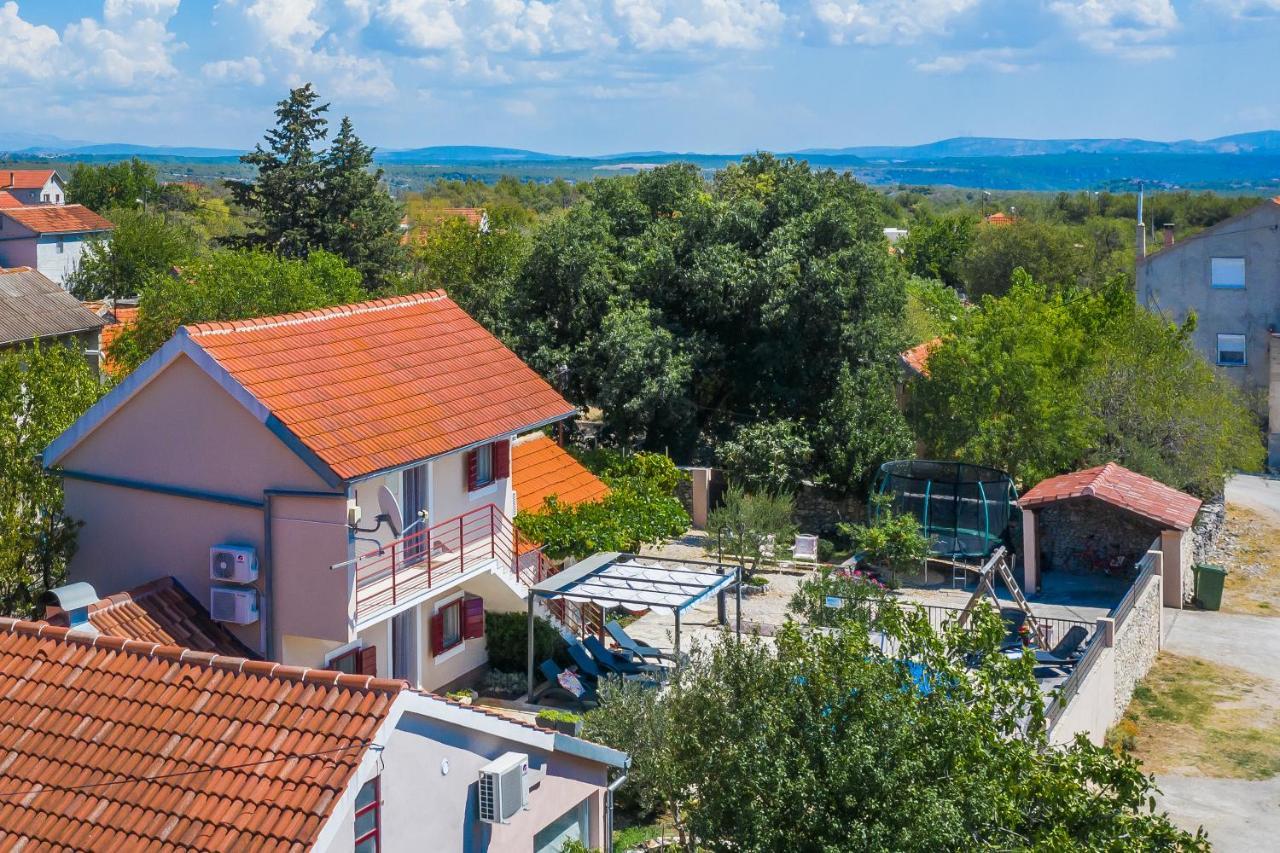 Holiday Home Rosko Skradin Esterno foto