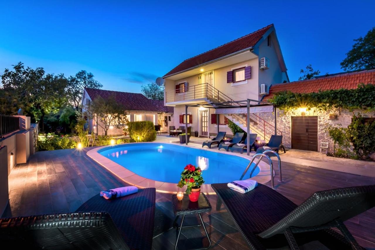 Holiday Home Rosko Skradin Esterno foto