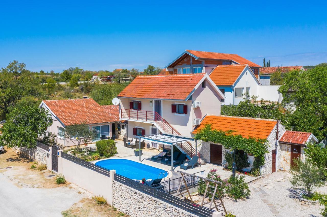 Holiday Home Rosko Skradin Esterno foto