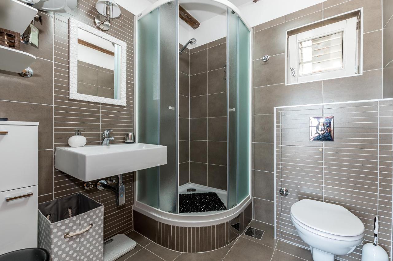Holiday Home Rosko Skradin Esterno foto