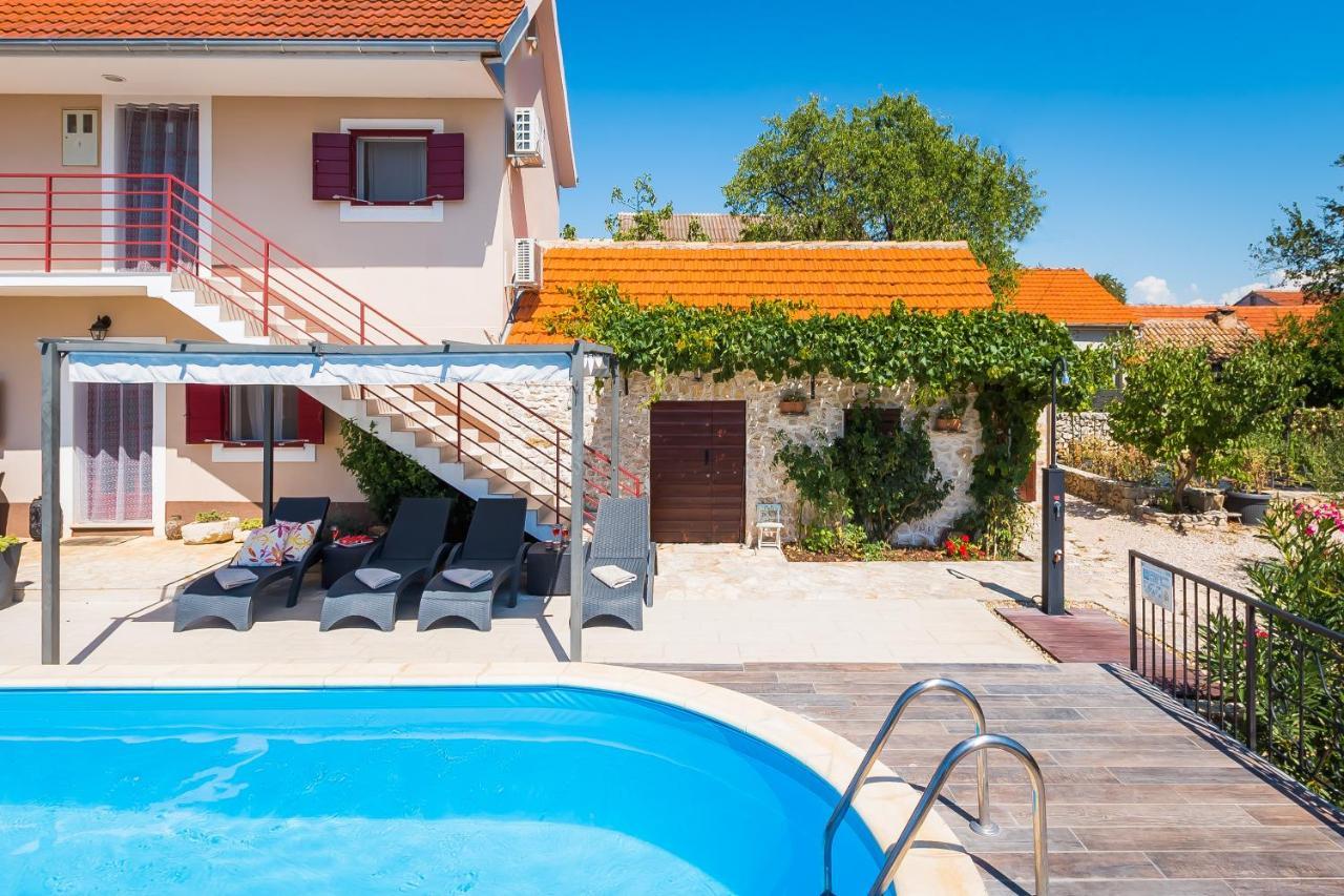 Holiday Home Rosko Skradin Esterno foto